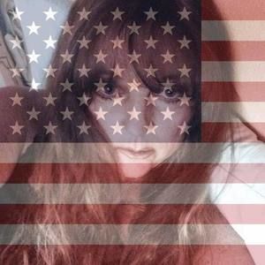 Meet your Posher, Larae